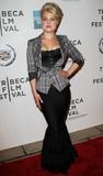 th_24982_celebrity_paradise.com_TheElder_celebrity_paradise.com_TheElder_78_122_338lo.jpg
