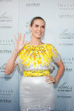 th_79475_heidiklummomstobenightout_tikipetercelebritycity071_123_496lo.jpg