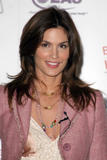 th_36751_Cindy_Crawford_Celebrity_City_Mix_47106_122_526lo.jpg