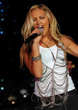 th_91343_AshleyTisdale_8th_annual_christmas_tree_lighting_ceremony_073_122_69lo.jpg