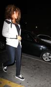 th_498960774_RihannaleavingGiorgioBaldiinSantaMonica1.9.2011_04_122_88lo.JPG
