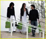 th_24161_orlando-bloom-miranda-kerr-museum-date-08_122_901lo.jpg