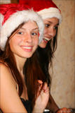Vika - Kamilla - Merry Christmasi33ghhh0lt.jpg