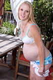 Hydii May - pregnant 1 f4p3a7dhg3