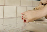 Avril Sun footfetish 3 g3hdavv5b2