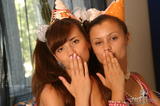 Anna & Anna v2d12qrmkb